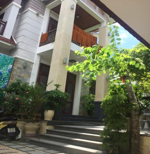 Cho thuê Biệt Thự Sân Vườn 5PN HỒ NGHỊNH cách biển Phạm Văn Đồng 200m
