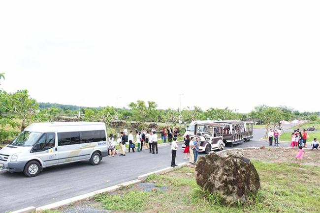 Bán cho thuê kiot chợ mặt tiền đường 47m gần KCN Giang Điền
