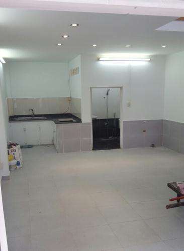 Bán nhà quận 11 dưới 2 tỷ, đường Lạc Long Quân LH 0933414948