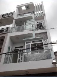 Tôi cần bán ngôi nhà 4 lầu và 670m2 đất. Giá bán 980 triệu