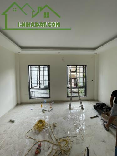 Bán nhà mới xây 5 tầng full nội thất tại Cổ Điển A, Tứ Hiệp, Thanh Trì, HN . LH 0983860424 - 2