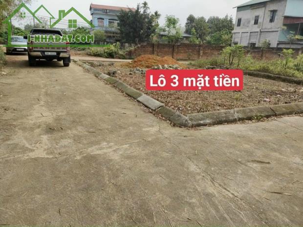 Bán gấp lô góc 3 mặt tiền cực đẹp tại thôn Phúc Tiến xã Bình Yên giá chỉ 17,x triệu/m2