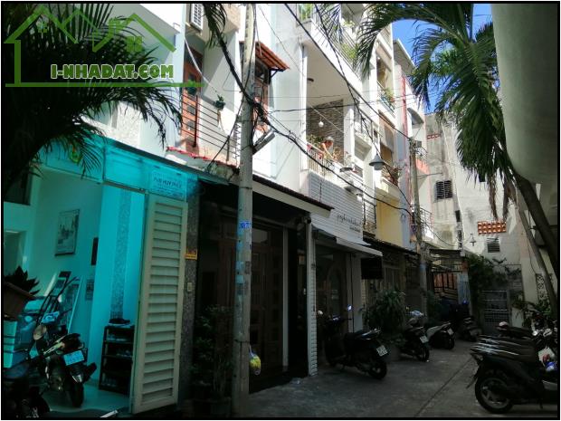 Cần bán rẻ nhà phố 3.6 x 15m 1 trệt 3 lầu Nguyễn Văn Cừ Q1 TP.HCM