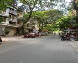 Bán nhà mặt phố Vĩnh Phúc, Ba Đình, gara 3 ô tô tránh, vỉa hè, giá 15.4 tỷ