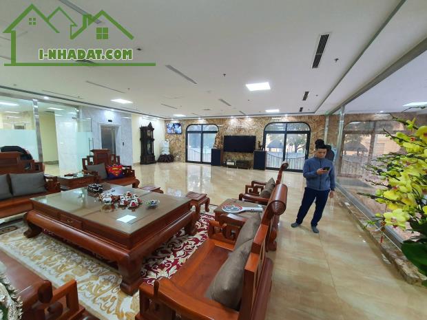 Cho thuê nhà mặt phố Trung kính, Nguyễn chánh 130m2x6T, thông sàn, thang máy, kinh doanh - 2