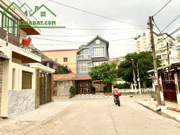 Bán đất tặng nhà Cấp 4 gần đường Đồng Khởi, phường Tam Hòa 315m2 giá 8,5 tỷ (28 triệu/m2) - 3
