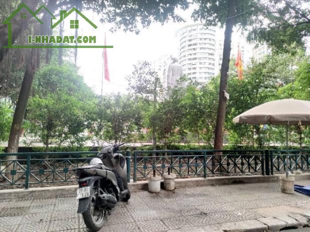 Bán đất DT 128m2 phố Lương Khánh Thiện Q. Hoàng Mai, view vườn hoa, KD sầm uất, ôtô tải đỗ