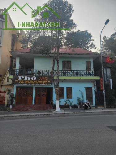 CHÍNH CHỦ CHO THUÊ LẠI QUÁN
Địa chỉ: Số nhà 185 đường Điện Biên, Thành Phố Sơn La.