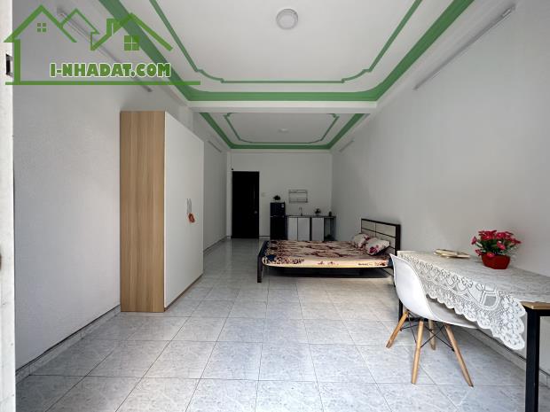 Cho thuê căn hộ mini full nội thất tại Huỳnh Tấn Phát, Quận 7 DT siu rộng 40m2 có ban công - 1