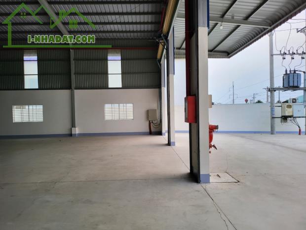 Cho thuê 3.800 m2 Kho xưởng mới ,Tân Uyên Bình dương đường lớn giá rẻ - 4