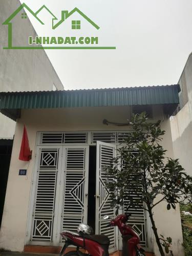 Chính chủ bán đất tặng nhà cấp 4 mới tinh tại Mẻ Quàng, Nông Trang, Việt Trì, Phú Thọ.