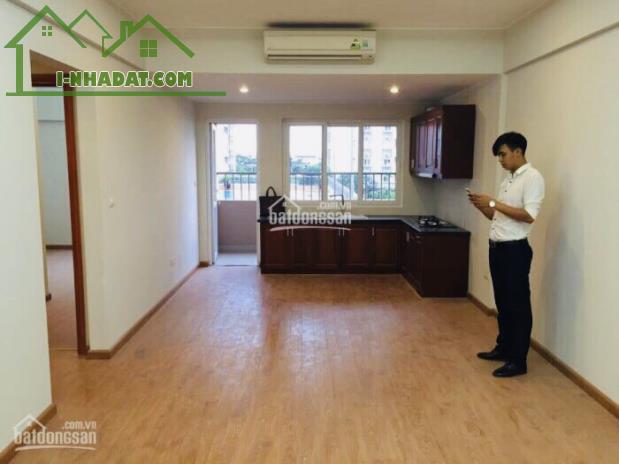 Cho thuê căn hộ Green House CT17 Việt Hưng - Long Biên, DT: 90m2, giá: 8.5tr/tháng.
