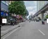 Bán gấp nhà dân xây mặt phố Trần Phú Hà Đông, kinh doanh bất chấp mọi loại hình,  75m, giá