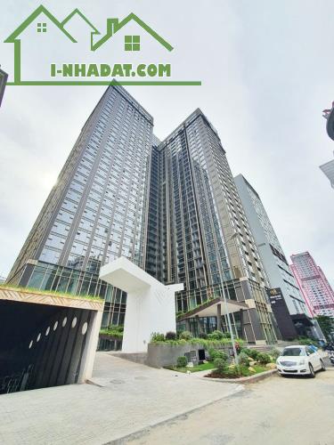 Cho thuê văn phòng đẳng cấp 5 sao quốc tế tòa Epic Tower, Duy Tân, quận Cầu Giấy, 500 -