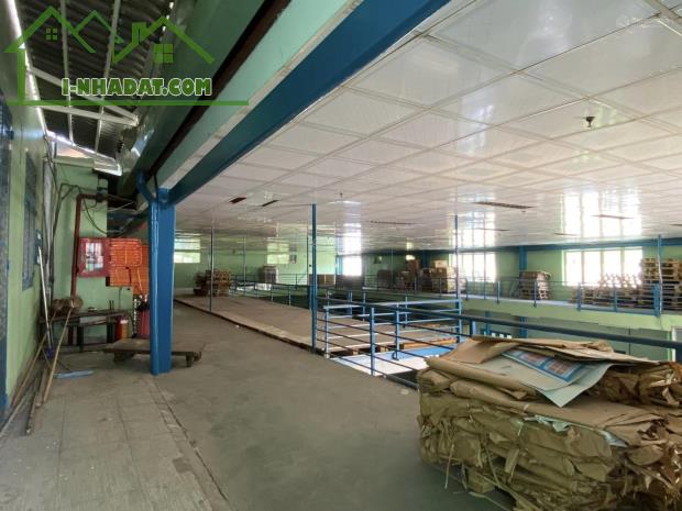Bán toàn bộ máy móc nhà xưởng sản xuất in bao bì cty in tại HXH 1/ Đường Kinh Dương