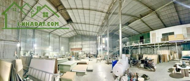 Cho thuê kho xưởng 700m2 ở Cự  Khê -Thanh Oai , Hà Nội. Kho cao 9m, xe 10 tấn đỗ cửa, giá