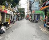 Cần bán lô đất 310m2 nằm tại mặt chính phố Cửu Việt 1, Trâu Quỳ, kinh doanh tốt.