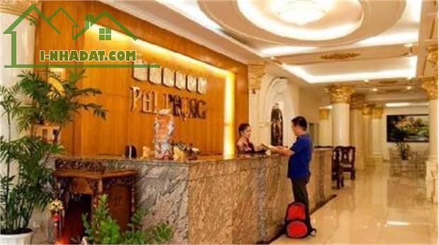 Cho thuê khách sạn mặt tiền Lê Văn Sỹ, Phường 1, Quận Tân Bình - 1