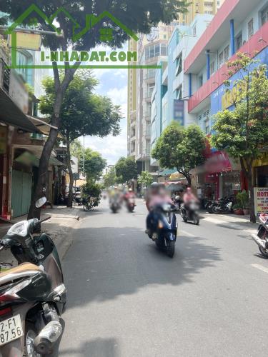 Nhà 3 tầng mặt tiền đường Nguyễn Trãi P14Q5 - 4