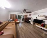 Bán căn hộ chung cư 82m2 tại CT18 Việt Hưng, giá 2700tr bao phí. LH: 0389544873