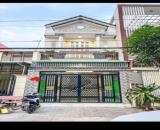 Cần bán gấp căn nhà ngay mặt tiền đường Nguyễn Hữu Trí - Sổ hồng riêng - giá 1tỷ3( ctl)
