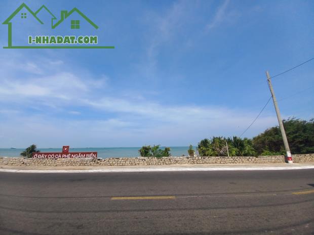 Cần bán đất mặt tiền đường Trần Phú đối diện Nali Beach giá 40tr/ m2:
