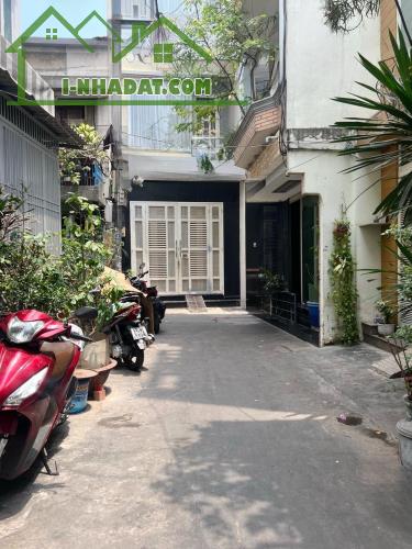 Nhà mới 5 tầng hẻm thông đường Nguyễn Tri Phương P9Q10 - 3