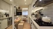 Quá đỗi bất ngờ với căn hộ nhỏ 38m² được cải tạo lại