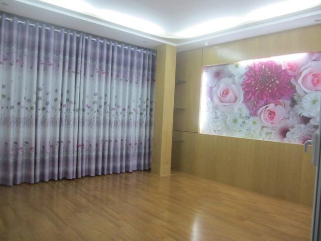 Những căn nhà mới lên kệ vài hôm nay rất hấp dẫn. - 2