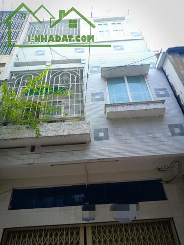 "Bán nhà Số 3 Thành Thái, Quận 10, 40m2, giá 8 tỷ.