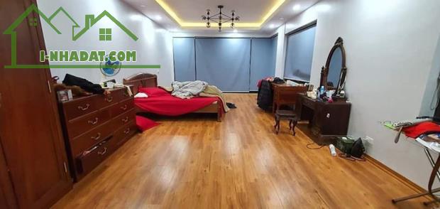 Bán nhà mặt phố Hồ Đắc Di, quận Đống Đa, view hồ, Lô góc, 70m2, Mặt tiền 5m, Kinh doanh - 1