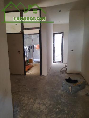 Bán nhà tòa nhà 8 tầng mặt phố Tây Hồ, quận Tây Hồ, 132m2 mặt tiền 5,2m - 1