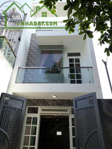 Nhà 6 tầng 60m2 Mt 5m phố Nguyễn Tuân, Ô tô vào nhà, giá 5,6 tỷ, Lh 0911551516
