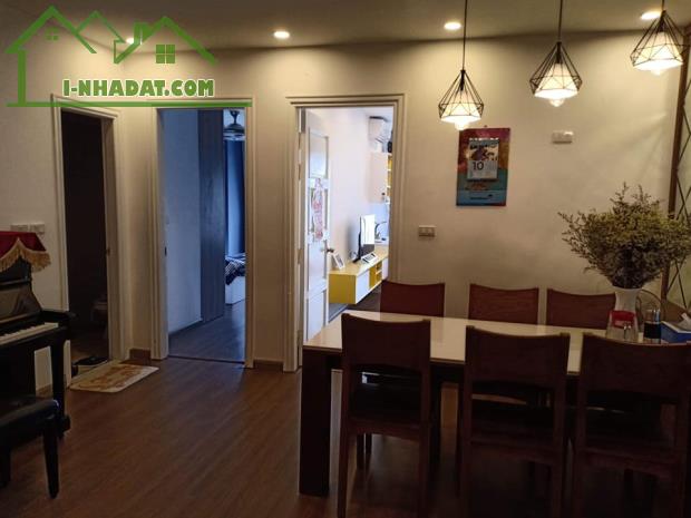 Nhà 6 tầng 60m2 Mt 5m phố Nguyễn Tuân, Ô tô vào nhà, giá 5,6 tỷ, Lh 0911551516 - 3
