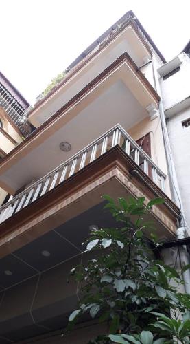 Bán nhà ngõ 50 phố Kim Hoa, Dt 50m2 X5 tầng ,giá 4,6 tỷ