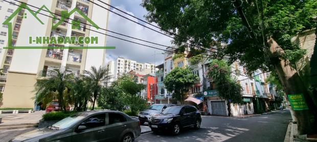 Bán Nhà Khu Việt Hưng - Long Biên Dt 145m2, Lô góc, ô tô tránh vỉa hè , kinh doanh, thang - 1