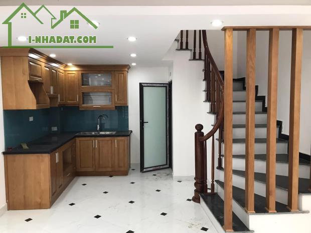 NHÀ PHỐ ĐẠI TỪ - Ô TÔ ĐỖ CẠNH NHÀ, NGÕ THÔNG THOÁNG, 60M2, 4.7 TỶ - 2