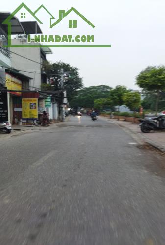 Bán gấp mảnh đất mặt tiền Bắc Cầu 68m, MT5,4 ô tô vào đất, 8 tỷ  vị trí đẹp - 1