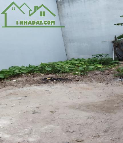 Bán gấp mảnh đất mặt tiền Bắc Cầu 68m, MT5,4 ô tô vào đất, 8 tỷ  vị trí đẹp