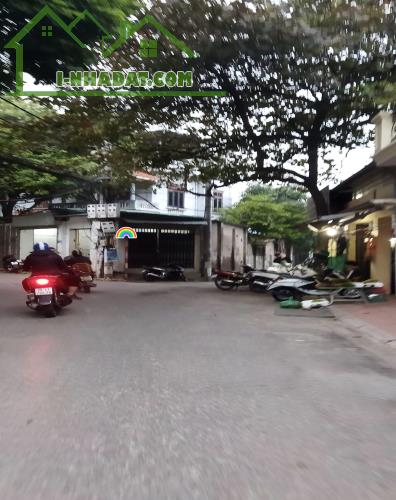 CẦN BÁN ĐẤT NGỌC THỤY 74M2, MT8,4M, 5 TỶ, NGÕ RỘNG - 3