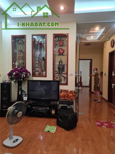 HÀNG HIẾM CẦN BÁN GẤP NHÀ ĐẸP TRẦN QUANG DIỆU- VÕ VĂN DŨNG DT60m2 GARA+KD - 4