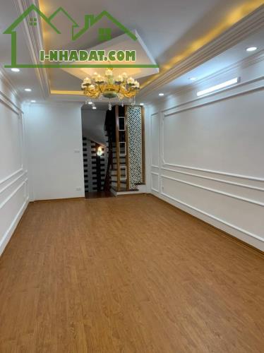 Chính chủ cần bán căn nhà ở ngõ 151B Thái Hà Đống Đa 46m2x4T nhỉnh hơn 7 tỷ