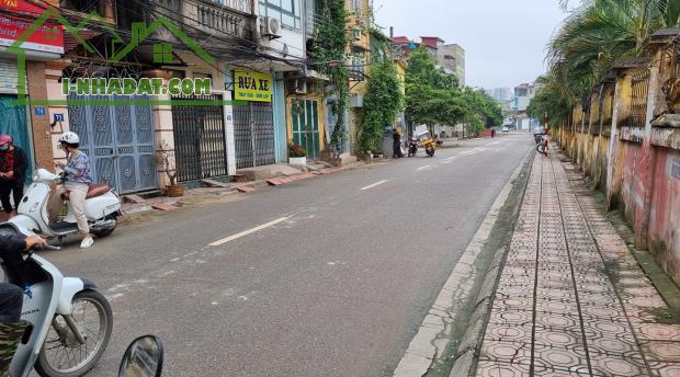 MẶT PHỐ TƯ ĐÌNH 69M, ĐẤT, MT 5M, 9,3 TỶ - XÂY TOÀ VĂN PHÒNG - KHÁCH SẠN ĐẲNG CẤP.