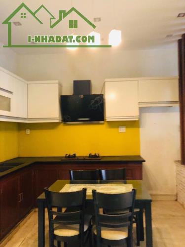 Bán nhà mặt tiền Nguyễn Văn Phú Quận 11 giá chỉ 6.6 tỉ thương lượng