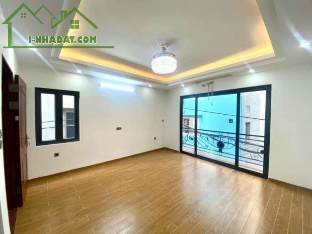 Cần bán nhà Bồ Đề - Long Biên 40m2 , Xây 5 Tầng.ô tô đỗ cửa. - 5