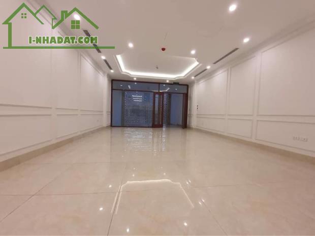 Nhà bán Trần Duy Hưng 111/126T2 8 tầng mặt tiền 5.4m chỉ 32 tỷ trung tâm Cầu Giấy - 1