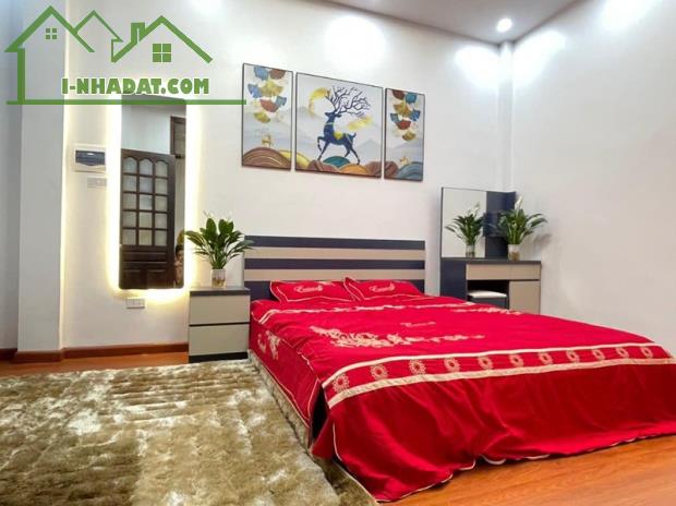 Nhà Đẹp ở ngay Kim Ngưu - Quận Hai Bà Trưng , DT 46m , 5 tầng , mt 4m , giá 5 tỷ