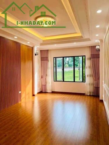 NGỌC THỤY 47M, 6 TẦNG, MT 4,2M, 5,75 TỶ  GARA Ô TÔ - THANG MÁY- KINH DOANHH. LÔ GÓC - ĐƯỜN - 4