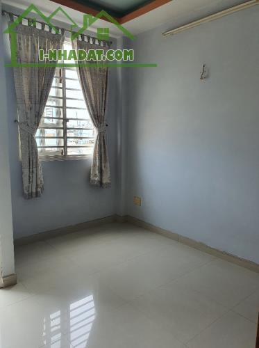 Hoàng Hoa Thám, Phú Nhuận, 4 tầng, 5 PN, 5,1 tỷ còn TL. - 1