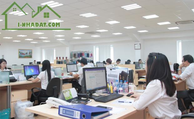 TÒA VĂN PHÒNG ĐẲNG CẤP QUẬN CẦU GIẤY, 10 TẦNG, MẶT TIỀN 50M, 4 THANG MÁY CHẠY ÊM RU. - 4